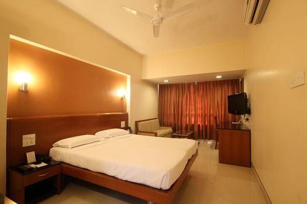 Woodland Hotel 3*