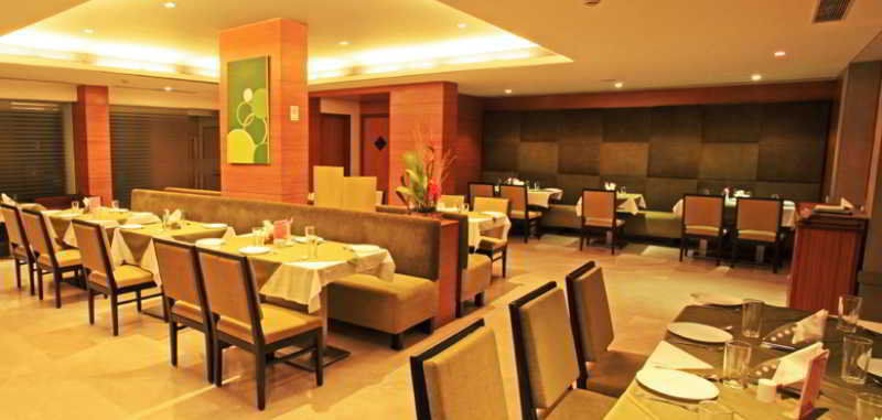 Woodland Hotel 3*