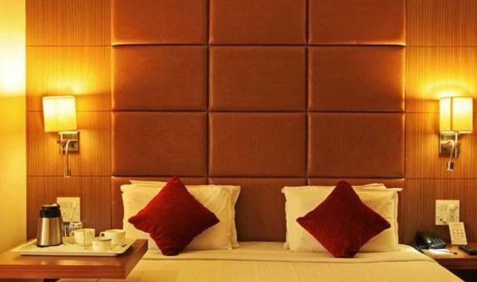 Woodland Hotel Pune